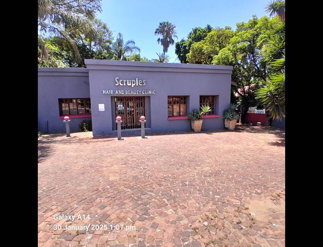 250M² OFFICE FOR SALE IN BO-DORP